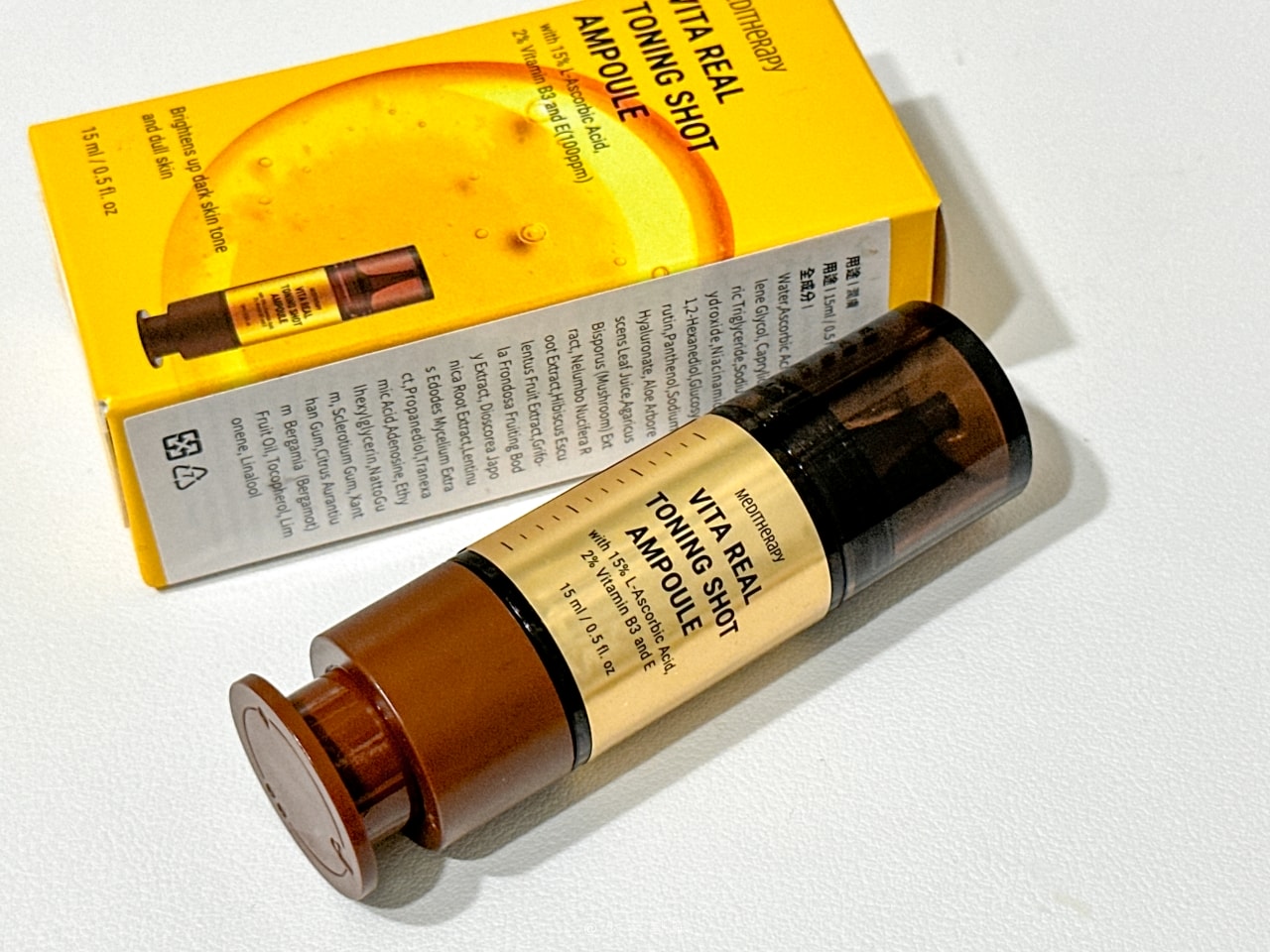 維他命C精華推薦 -MEDITHERAPY 維他命冰肌系列:肌膚亮白怎麼保養?「維他命冰肌濃縮精華 」與「維他命冰肌亮白乳霜」怎麼使用? - 第3張圖 MEDITHERAPY 維他命冰肌系列