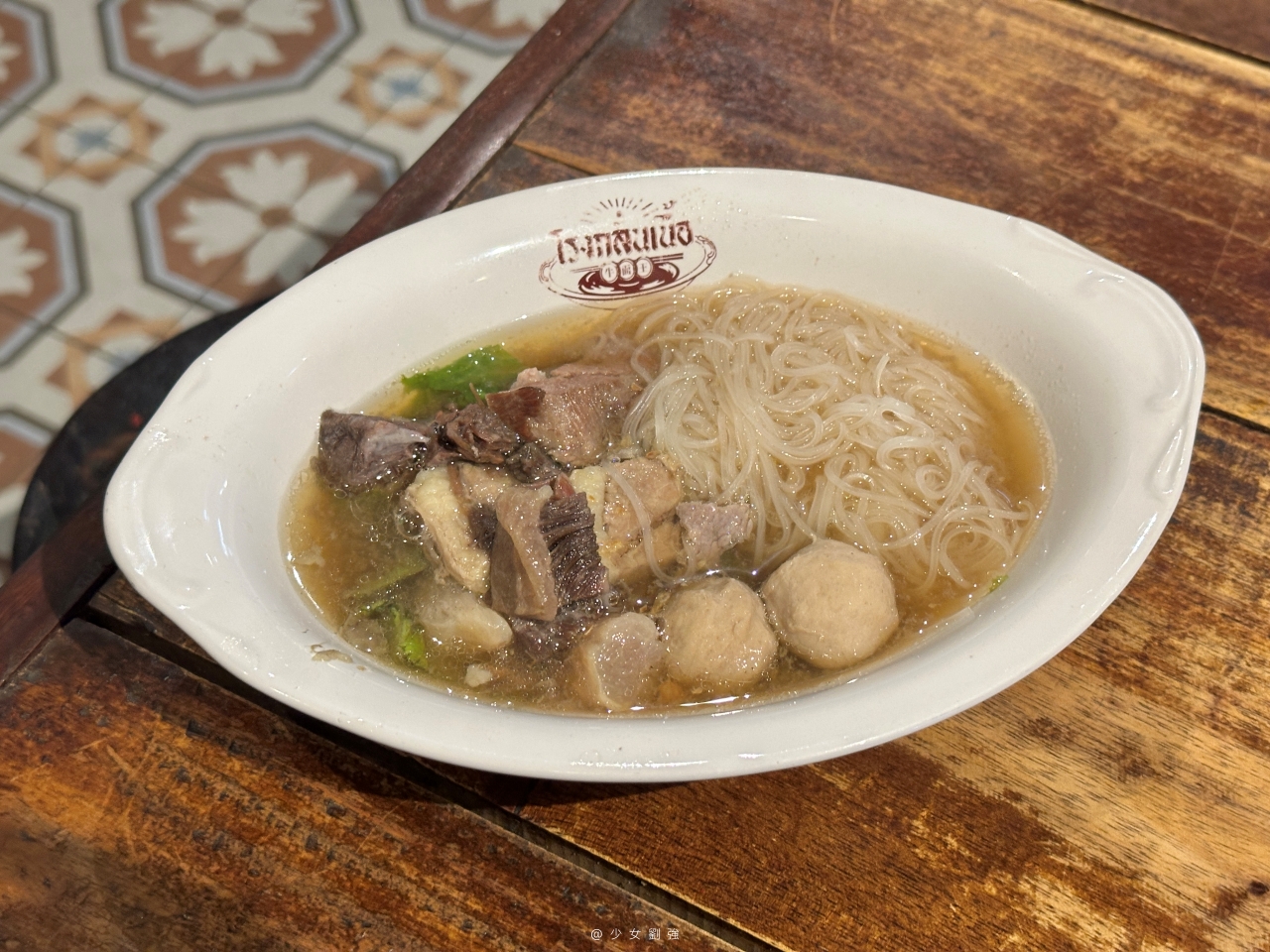 曼谷崧越路 Song Wat Road 逛街攻略｜文青小店、香氛選物、必吃美食一次收藏