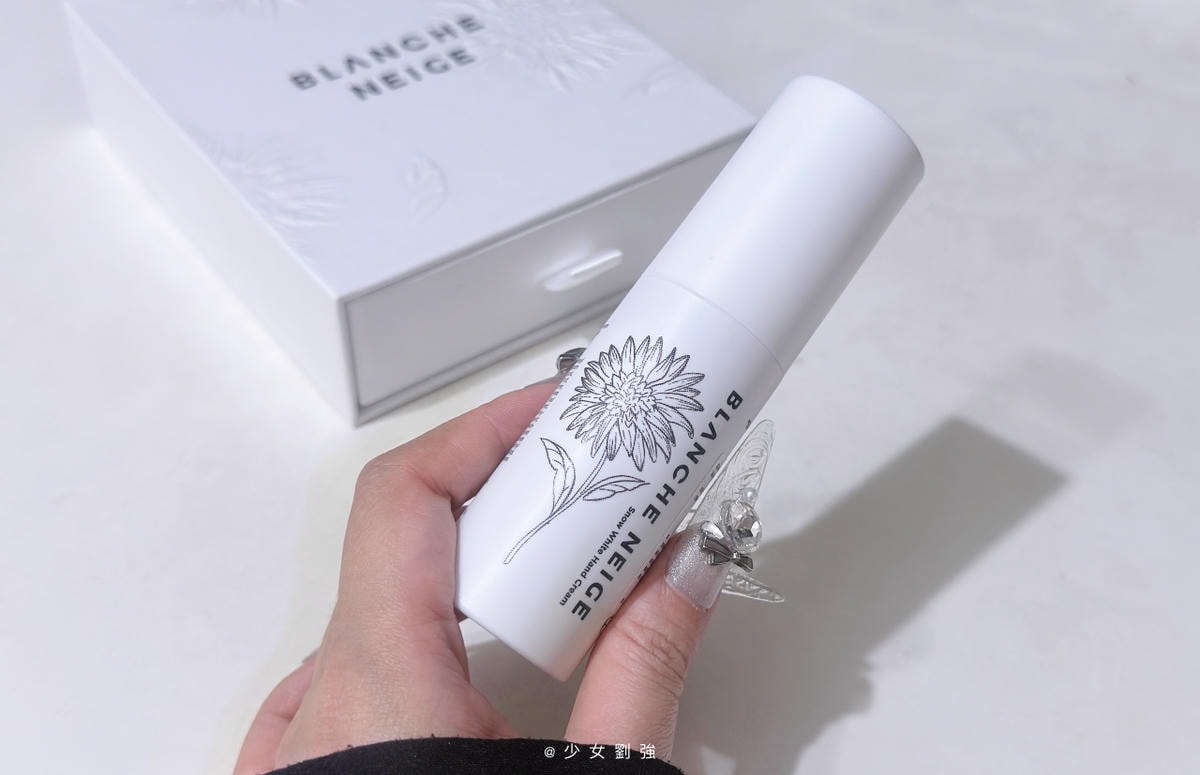 護手霜推薦｜Blanche Neige 雪漾亮白護手霜開箱，清爽不黏膩很適合夏天