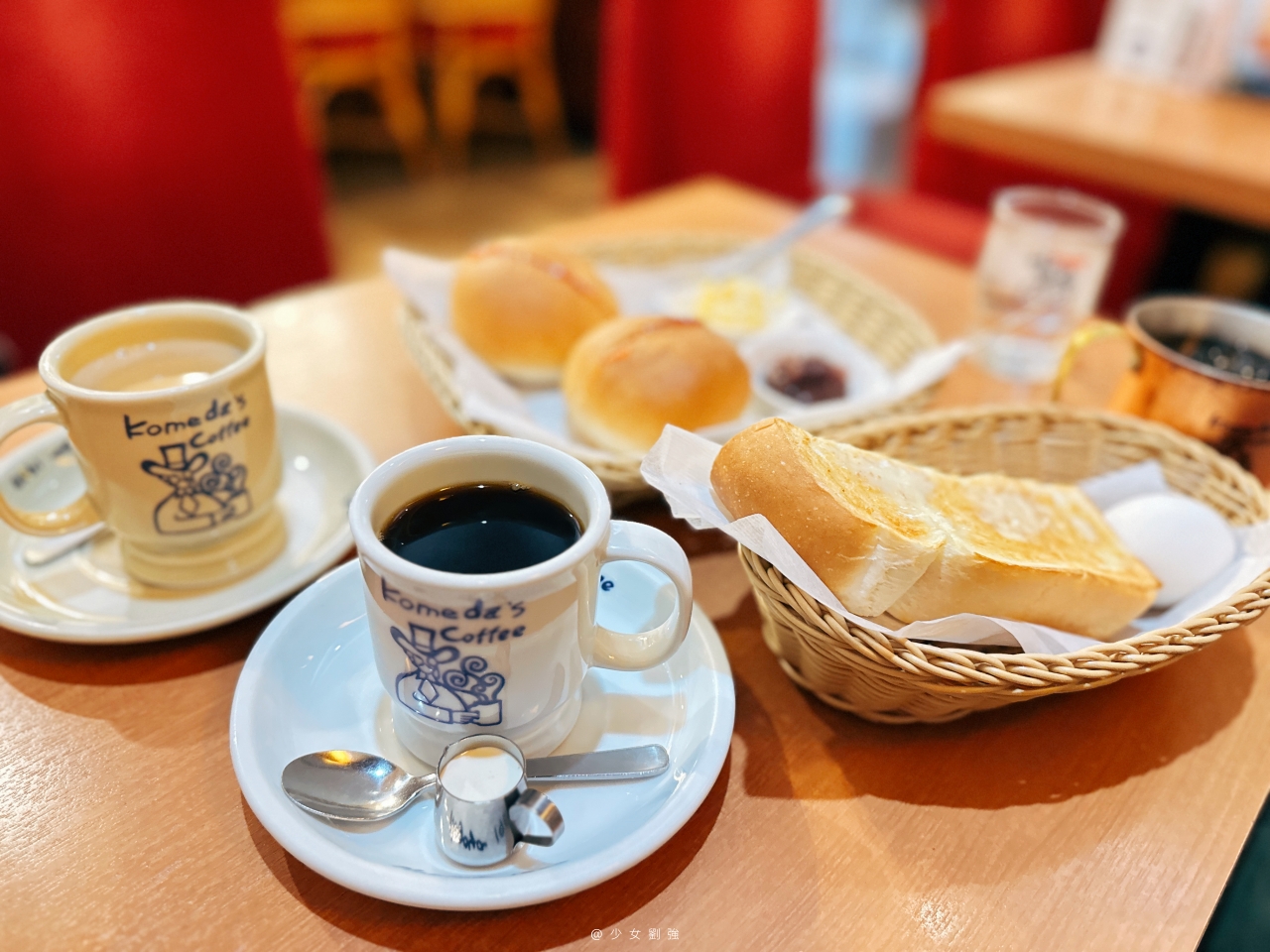 名古屋咖啡廳推薦|コメダ珈琲店 上前津店|名古屋早餐文化必吃!點咖啡送早餐,炸蝦堡大到像枕頭 - 第2張圖 名古屋咖啡廳推薦|コメダ珈琲店 上前津店|名古屋早餐文化必吃!點咖啡送早餐,炸蝦堡大到像枕頭