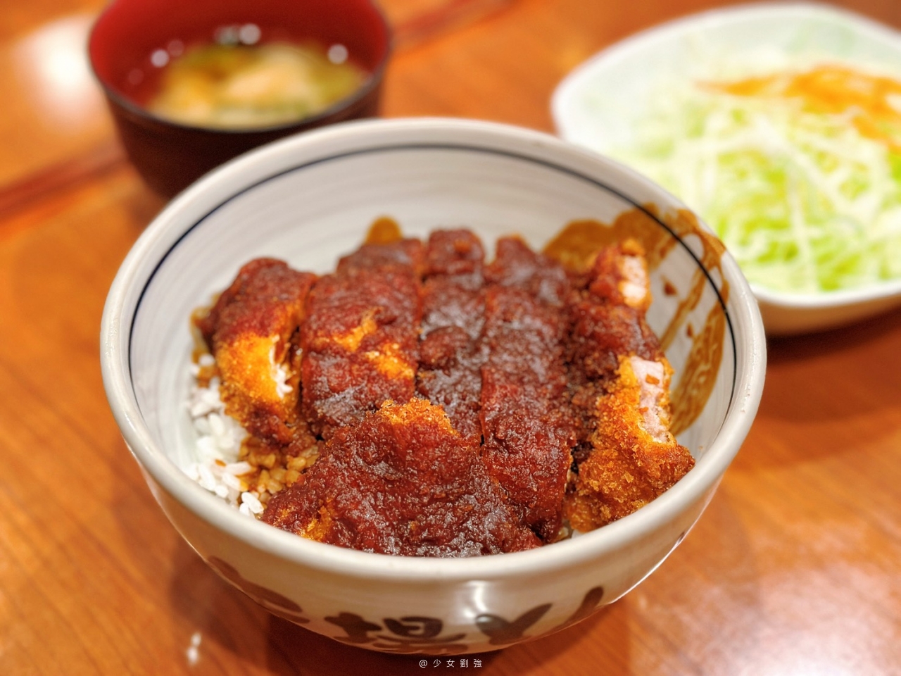 名古屋美食推薦｜70多年老店 矢場とん 味噌炸豬排