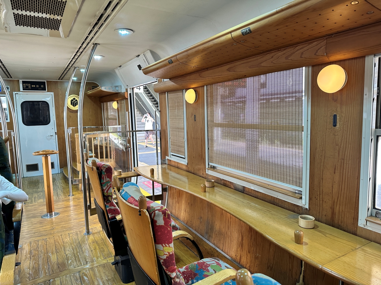 JR九州指宿之玉手箱｜鹿兒島必搭觀光列車！訂票教學、車廂特色、路線介紹